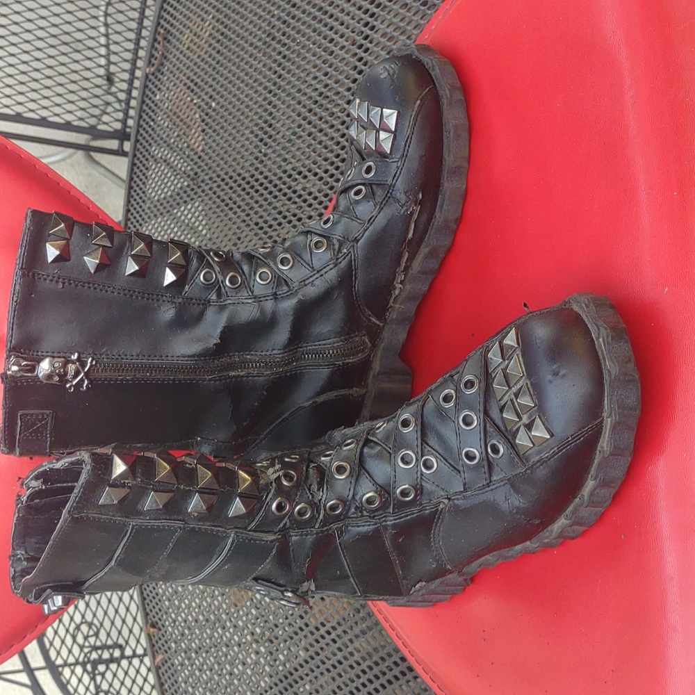 Women's Tripp NYC boots circa 2007